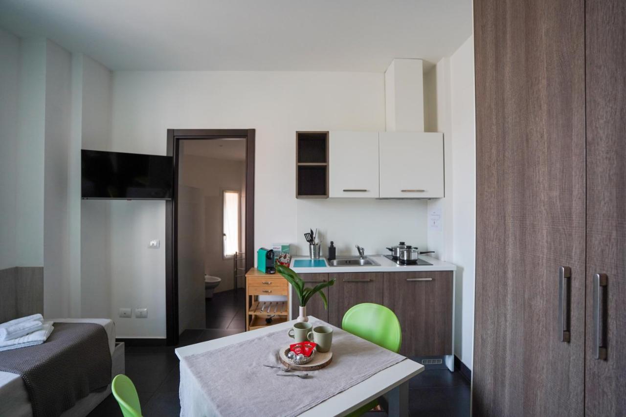 Bnbook Residence Matteotti Novara Exterior photo