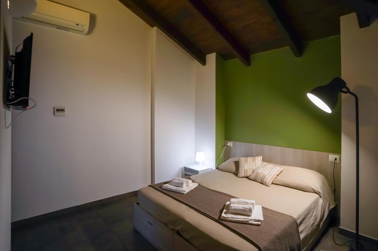 Bnbook Residence Matteotti Novara Exterior photo